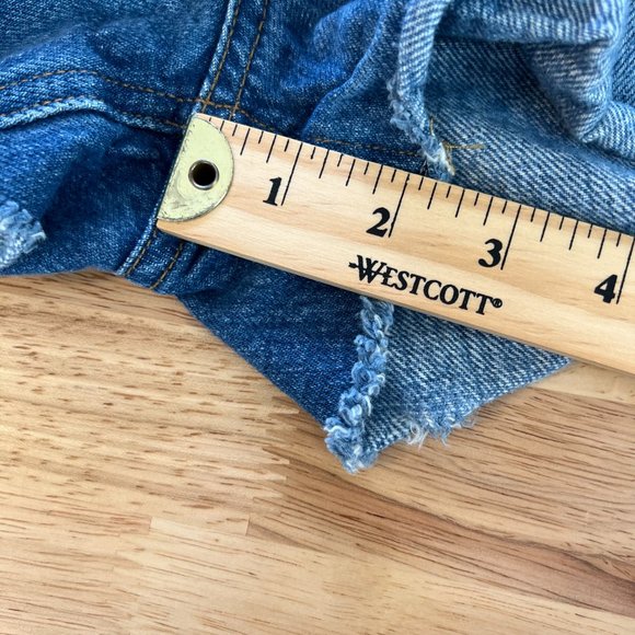 Frame Heritage Le Vintage Short Size 23 Cut Offs Button Fly Distressed Denim - Picture 12 of 13